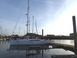 Nasz jacht na keji gościnnej w Jachtklub Oostende - charter.pl foto: Kasia Koj