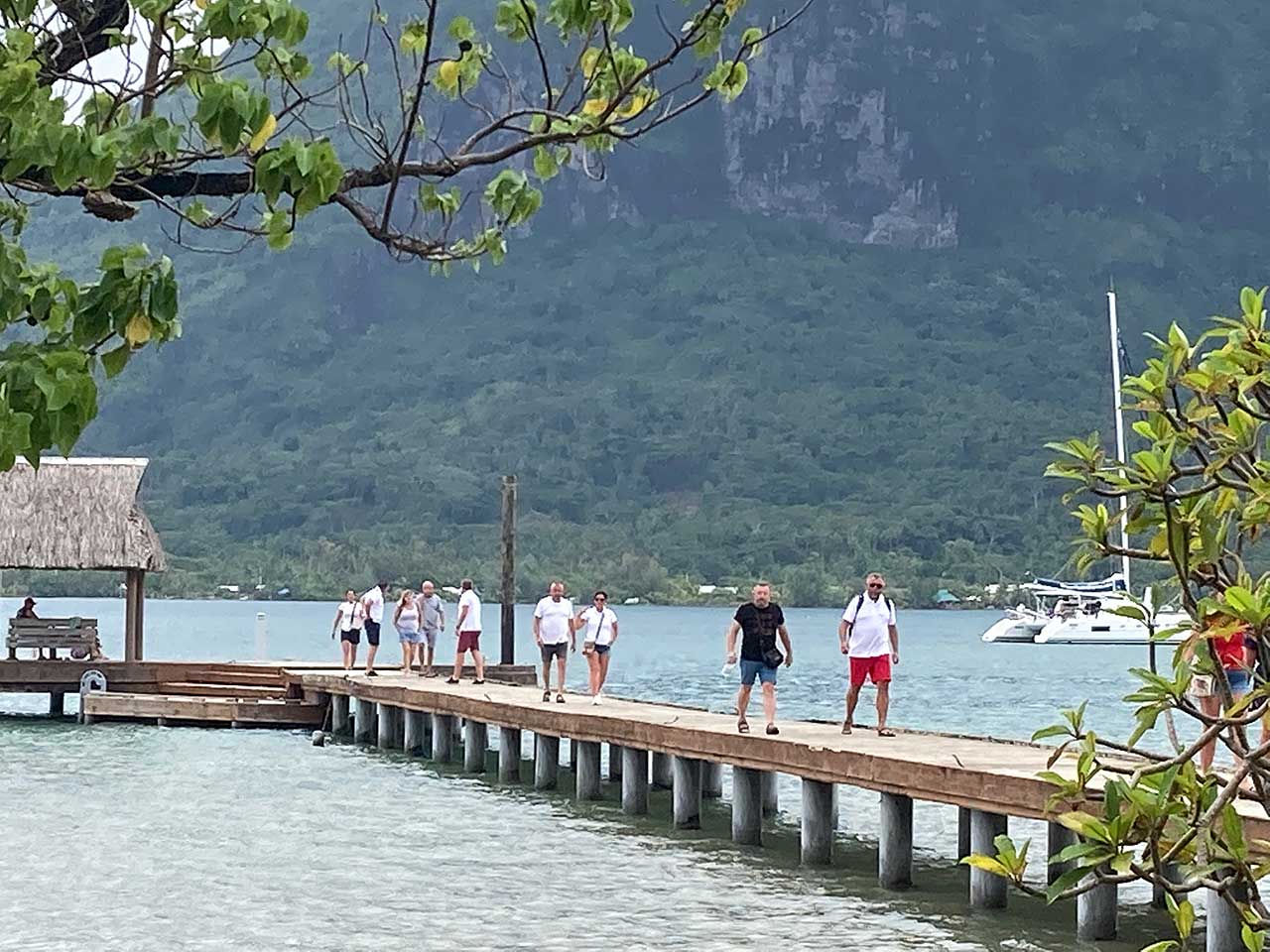 BORA BORA